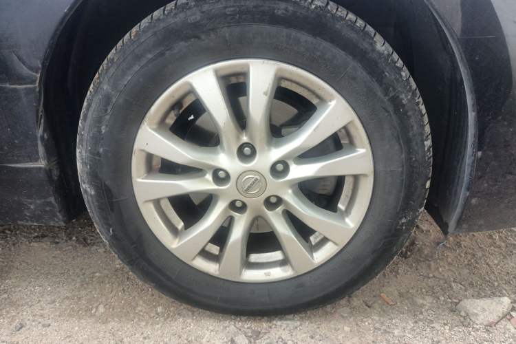 Used Nissan Teana 2015 2.0L XE-Sporty Champions League Sports Edition
