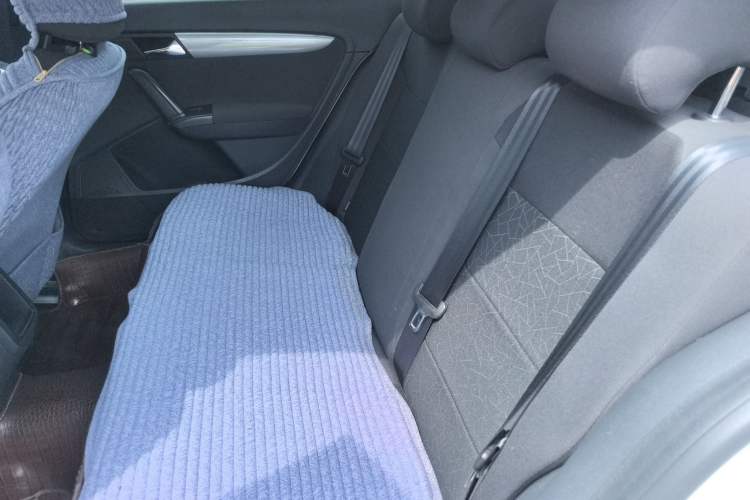 Used Volkswagen Lavida 2013 Revised Classic 1.6L Manual Fashion Edition Left Rear Seat