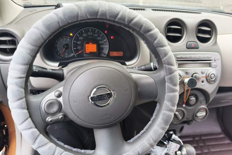 Used Nissan March 2010 1.5L Automatic Easy-Drive Version Steering Wheel