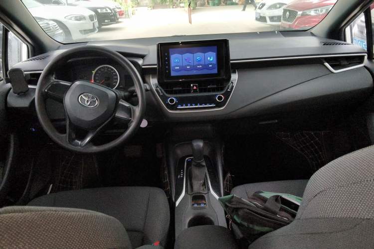 Used Toyota Levin 2021 TNGA 1.5L CVT Entry-Level Model Center Console