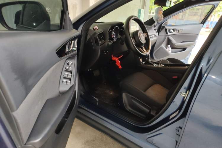 Used Mazda CX-4 2021 2.0L Automatic Two-Wheel Drive Blue Sky Exploration Edition