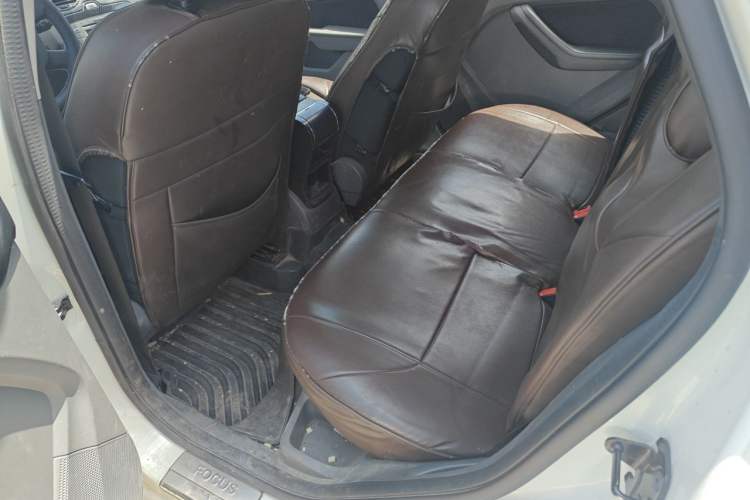 Used Ford Focus 2013 Hatchback Classic 1.8L Manual Base Model
