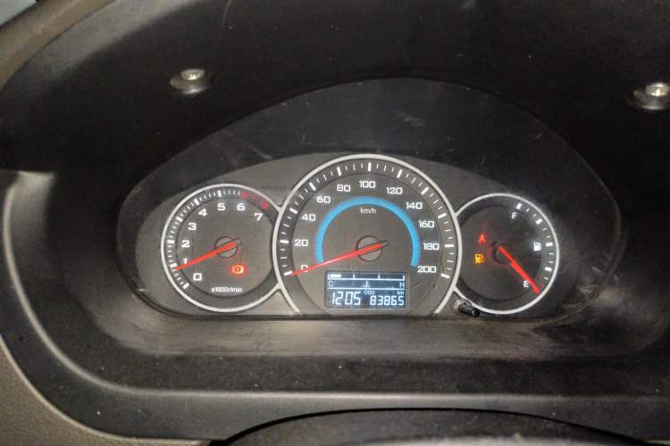 Used Wuling Rongguang V 2018 1.5L Standard Version Instrument Cluster