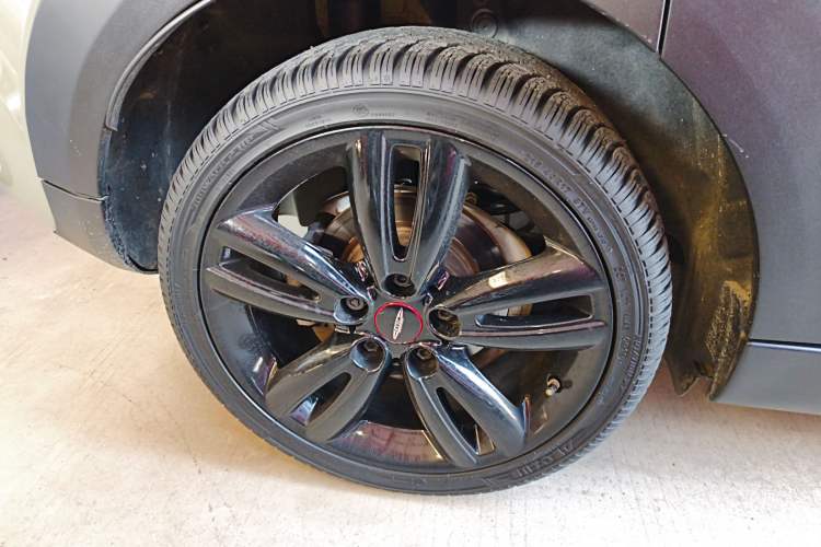 Used MINI MINI 2019 1.5T COOPER Racing Edition Five-Door Model