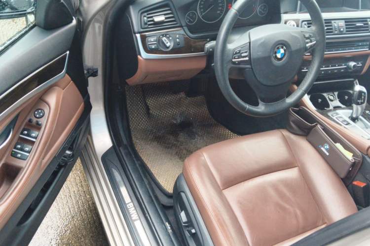 Used BMW 5 Series 2014 525Li Leading Model
