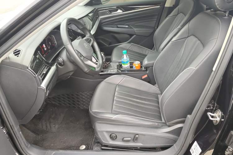 Used Volkswagen Passat 2022 330TSI Starry Elite Edition Left Front Seat