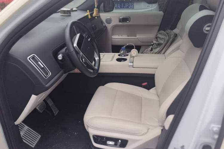 Used Li Auto L7 2023 Max model
