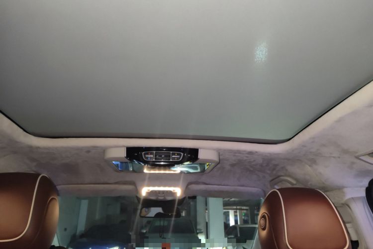 Used Mercedes-Benz V-Class 2018 V250 2.0T Middle East Version
