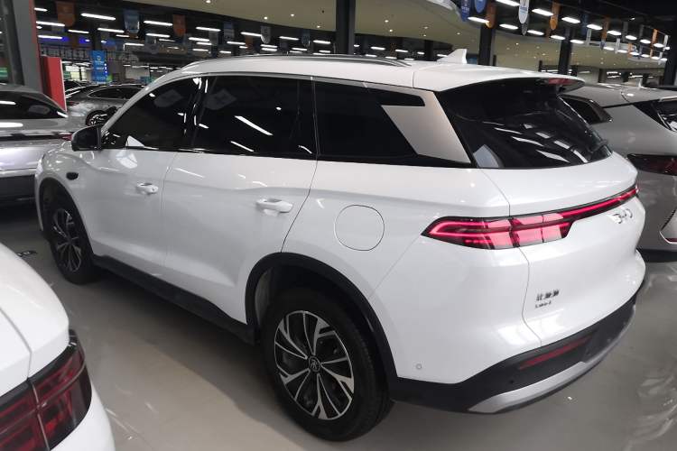 Used BYD Song Pro New Energy 2025 2nd Generation Intelligent Driving Version DM-i 75KM Leading Edition
