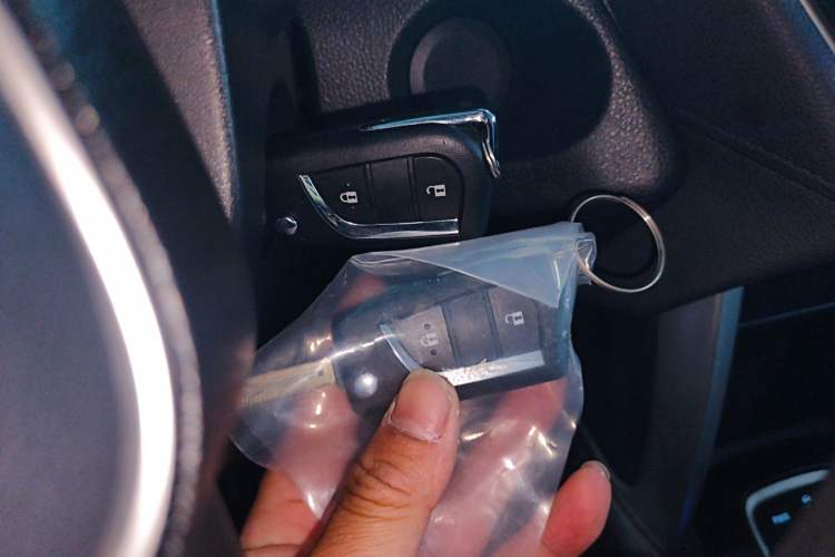 Used Toyota FRONTLANDER 2023 2.0L CVT Elite Edition
