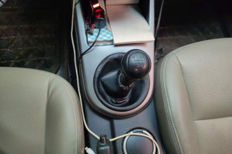 Used Kia Forte 2011 1.6L MT GL
