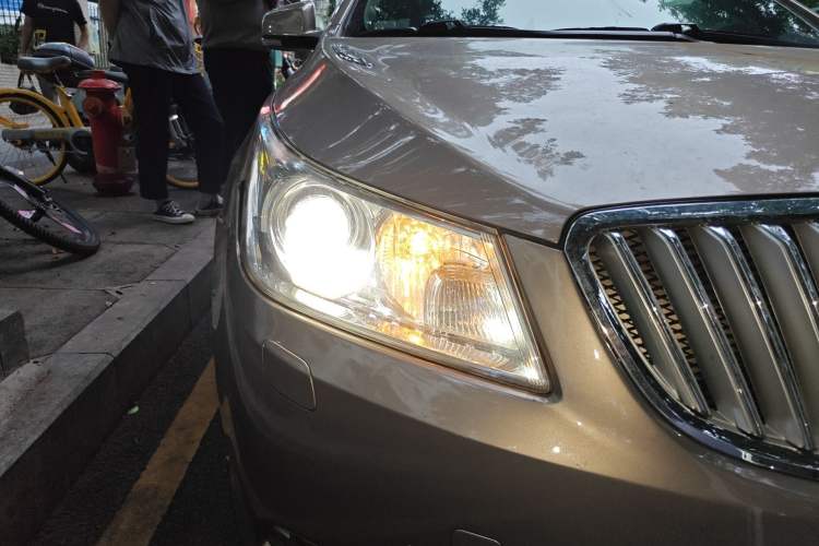 Used Buick LaCrosse 2011 2.4L SIDI Haoya Edition