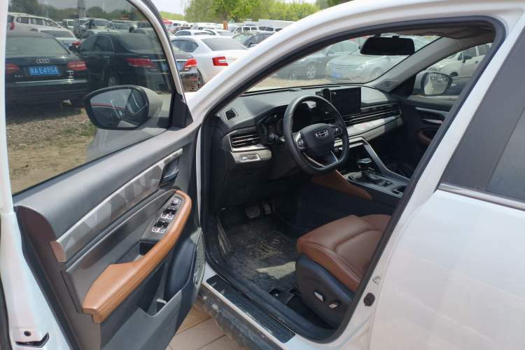 Used Geely Auto Vision X6 2021 PRO 1.4T Automatic Prestige Model Driver Seat