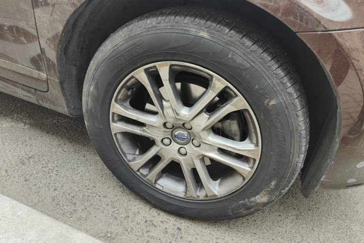 Used Volvo XC60 2015 T5 Smart Upgrade Model