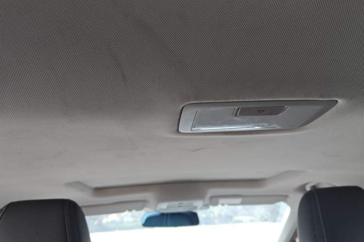 Used MG 6 2017 20T Automatic Luxury Smart Connect Version China V Standard
