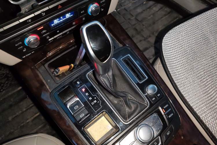 Used Zotye Z700 2016 1.8T DCT Prestige Edition