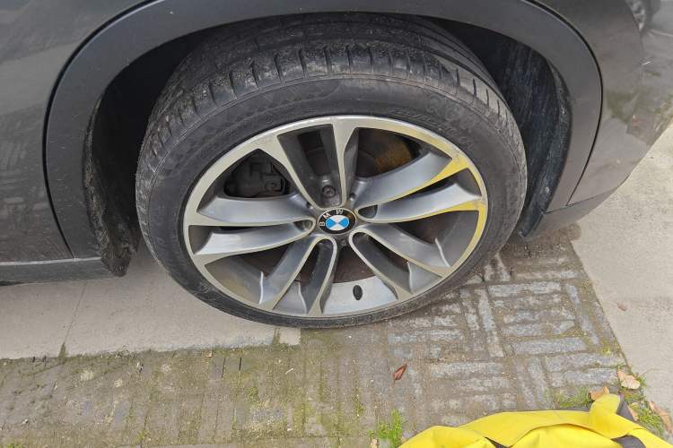 Used BMW X1 2013 sDrive18i Sport Design Package