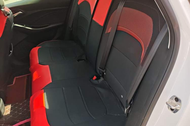 Used MG 5 2023 180 DVVT Manual Fashion Edition
