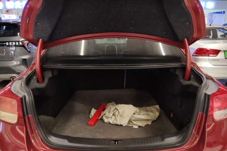 Used Chevrolet Malibu 2014 2.4L Automatic Luxury Edition Trunk