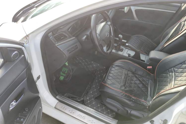 Used Haima M6 2015 1.5T Manual Sport Smart Model
