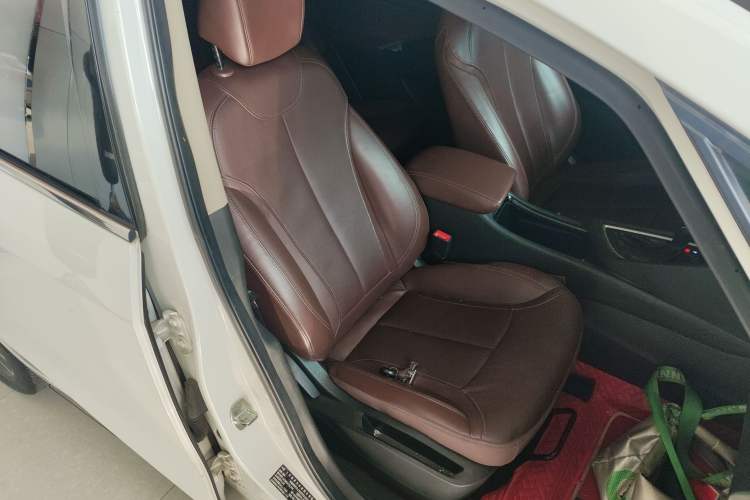 Used Buick GL6 2019 18T 6-Seater Connected Luxury Version China V Standard