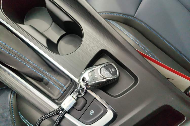 Used Buick Velite 6 2024 450km Comfort Edition PLUS Interior 1