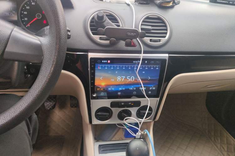 Used Volkswagen Lavida 2013 Classic 1.6L Manual Fashion Edition