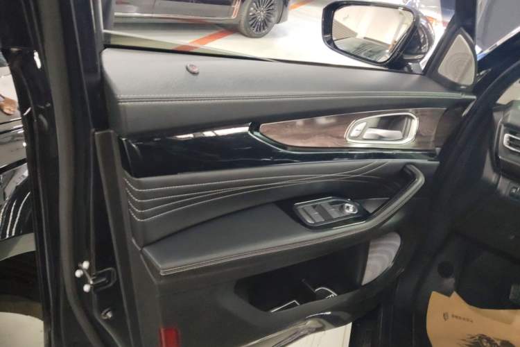 Used EXEED Lanyue 2021 400T Two-Wheel-Drive Xingrui Pro Edition 7-Seater