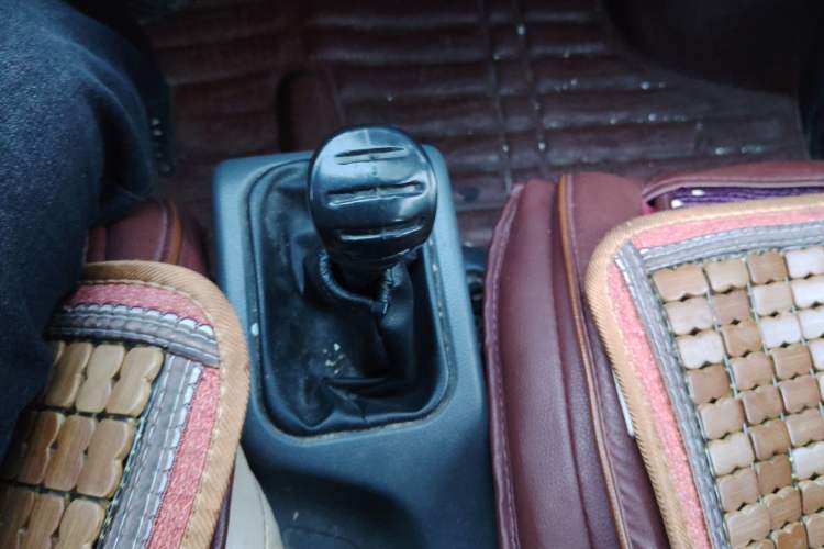 Used Wuling Zhiguang 2015 1.2L S Practical Model LSI Gear Lever