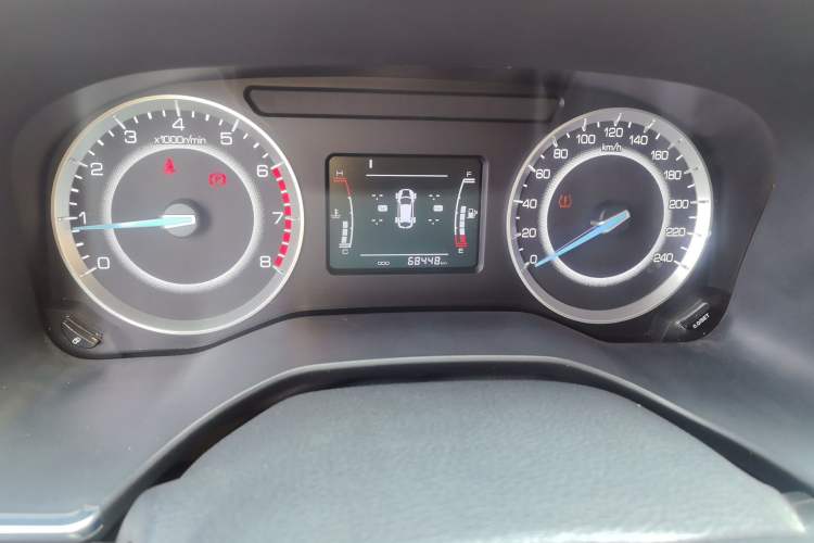 Used Sinotruk VGV U70 2020 1.5T Manual Elite Sunroof Version 7 Seats
