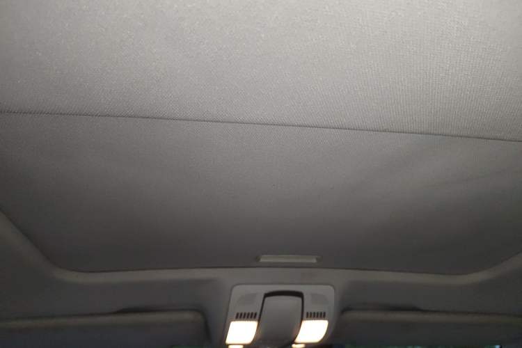 Used Audi A6L 2011 2.0 TFSI automatic Comfort trim