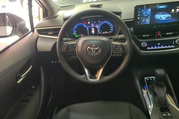 Used Toyota Levin 2024 Smart Electric Hybrid Dual-Engine 1.8L Luxury Edition
