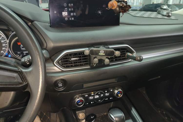 Used Mazda CX-5 2024 2.0L Automatic Two-Wheel Drive Comfort Version Audio And AC Panel