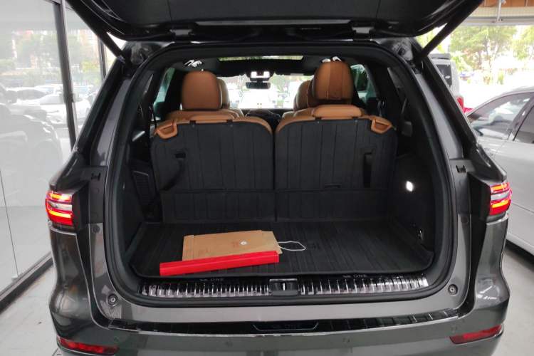 Used Li Auto ONE 2020 Extended-Range 6-Seater Version
