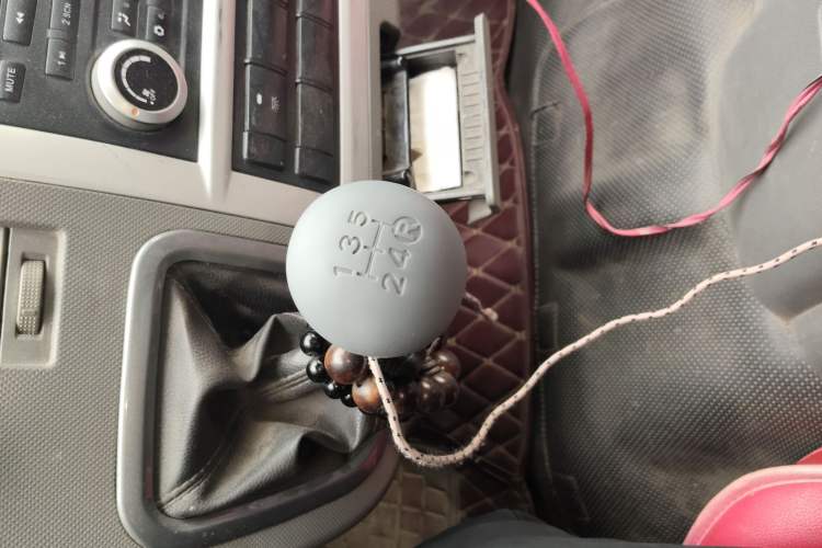 Used Foton Scenic G7 2016 2.0L Commercial Version Short Wheelbase Flat Roof 4Q20M