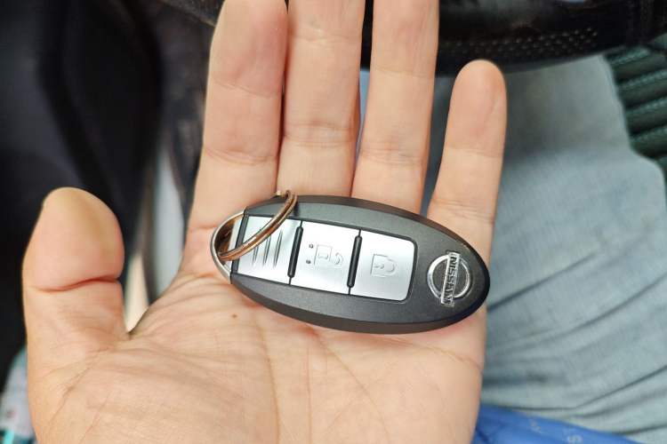 Used Nissan Terra 2018 2.5L Automatic 4x4 Flagship Edition
