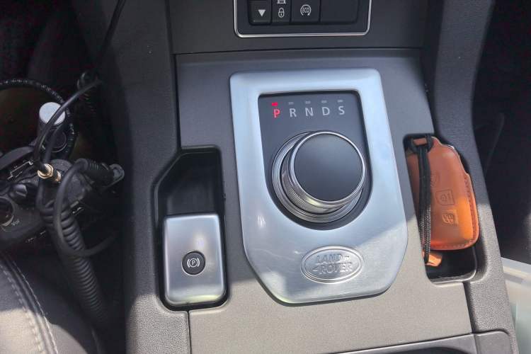 Used Land Rover Discovery 2015 3.0 SC V6 HSE Luxury