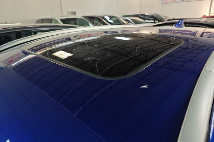 Used Acura CDX 2016 1.5T Two-Wheel Drive Deluxe Edition