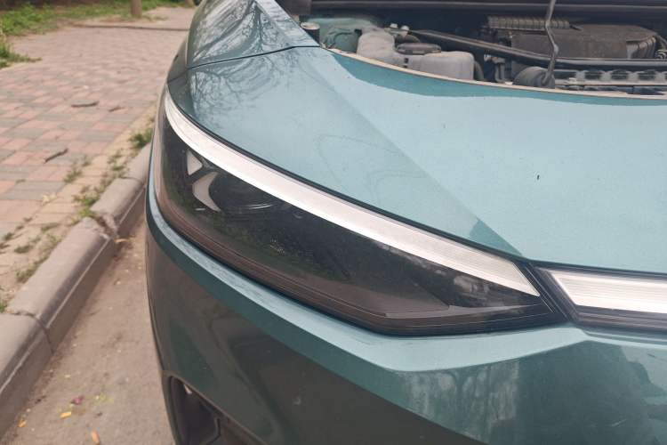 Used Volkswagen ID.7 VIZZION 2024 PRO Model Right Front Headlight