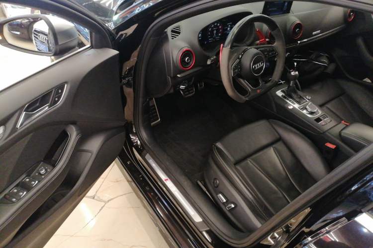 Used Audi RS 3 2017 RS 3 2.5T Limousine
