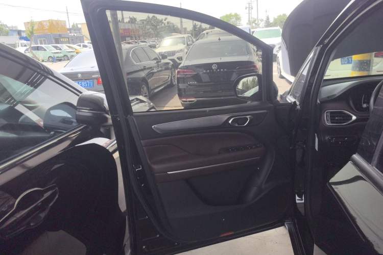 Used GAC Trumpchi M6 2021 PRO 270T DCT Luxury Edition