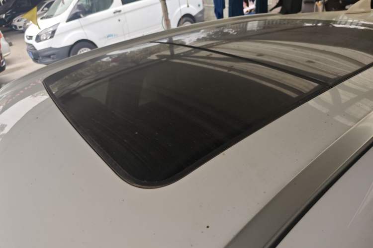 Used Qoros 5 2019 1.6T Automatic Zhiyun Connect (AliOS) Edition Prestige Model
