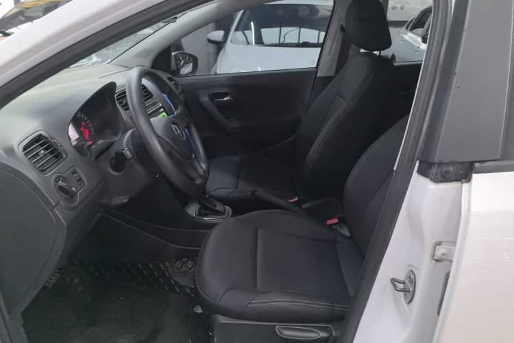 Used Volkswagen Polo 2016 1.4L Automatic Trendy Model Left Front Seat