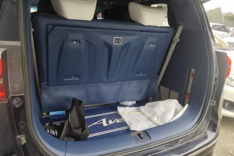 Used Buick GL8 2023 ES Lu Zun Comfort Model
