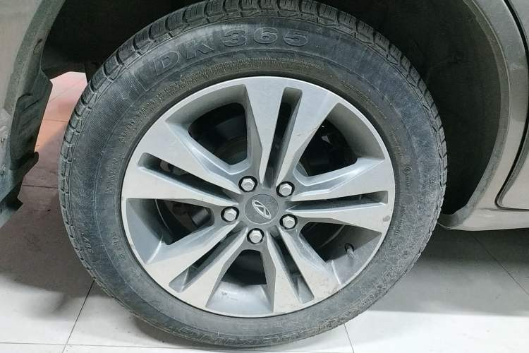 Used Chery Tiggo 3 2014 1.6L Manual Zhishang Edition