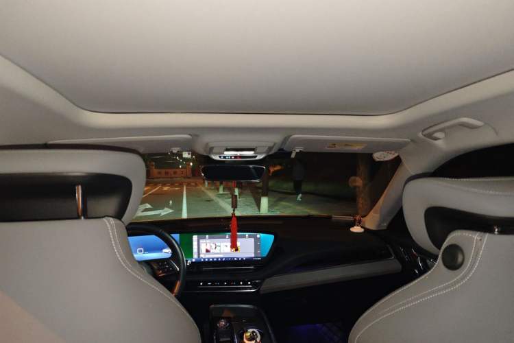 Used Buick E5 2023 Zhenxiang Standard Range Edition Headliner