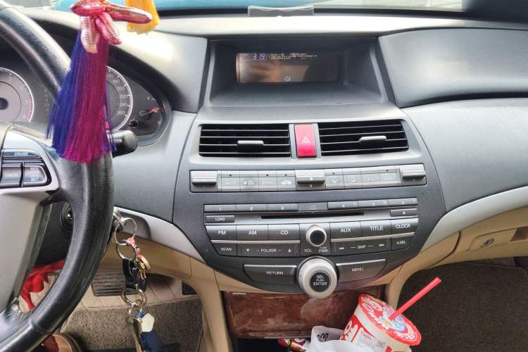 Used Honda Accord 2012 2.0L SE