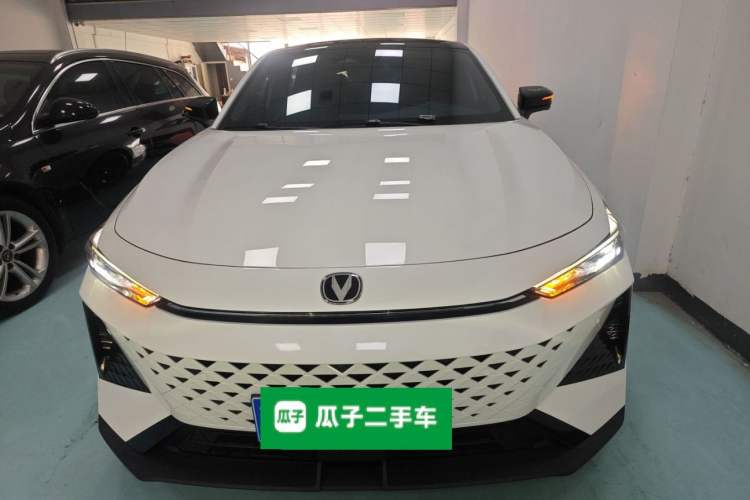 Used CHANGAN UNI-V 2024 1.5T Prestige Edition
