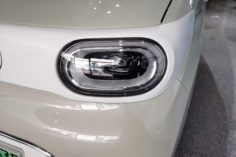 Used Wuling Hongguang MINIEV 2024 3rd Generation 215km Youth Edition
