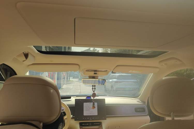 Used Hima AITO M7 2026 Model Range-Extending Max All-Wheel Drive 5-Seater Version Headliner